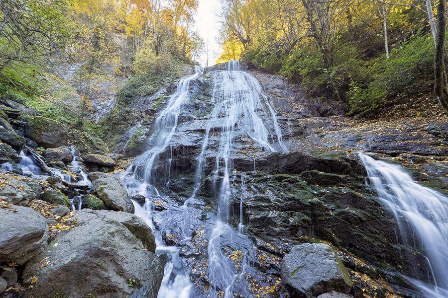 Güzeldere Şelalesi ve Tabiat Parkı